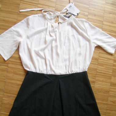 Kleid NEU TARA JARMON 42