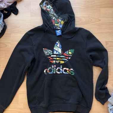 Adidas hoodie with cool pattern