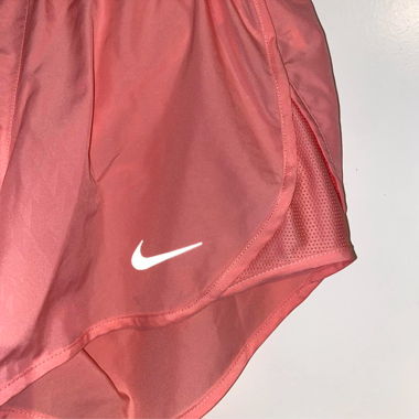 2 paires de shorts Nike