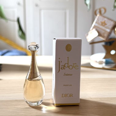 Dior J'adore Intense Parfum