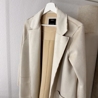 Beiger Bershka Mantel