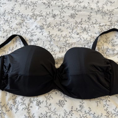 Haut de maillot noir