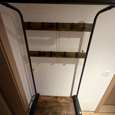 Porta abiti con ripiano per scarpe
