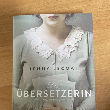 Buch; Die Übersetzerin