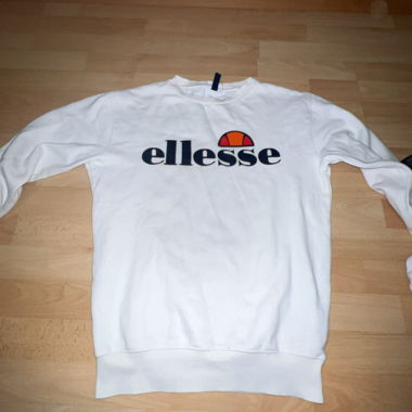 Ellesse