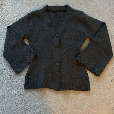 Maglione lavorato a maglia grigio scuro