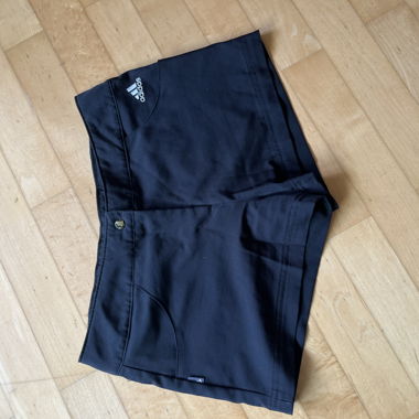 Pantaloncini sportivi Adidas neri in 36