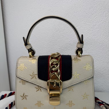 Gucci Sylvie Top Handl Handtasche Creme Weiss Gold