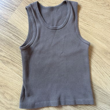 Top marrone Brandy Melville