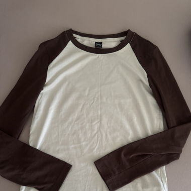 Long sleeve