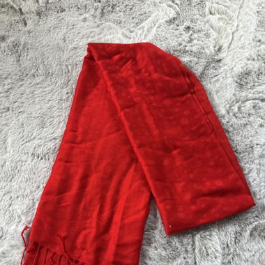 Weicher Roter Schal