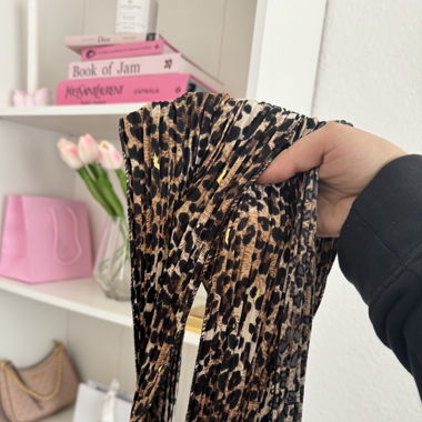 Petit foulard léopard 