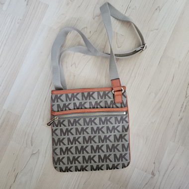 Micheal Kors Shoulder Bag