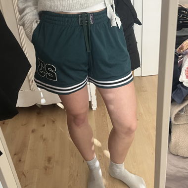 Basketball shorts