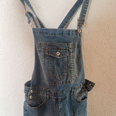 Salopette di jeans corta