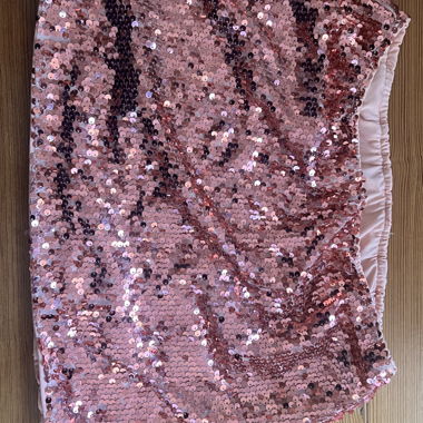 Jupe courte à sequins rose