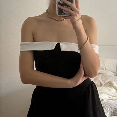 Mini black dress