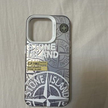 Coque Stone Island pour iPhone 15
