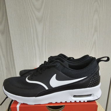 Nike Schuhe Grösse 35.5
