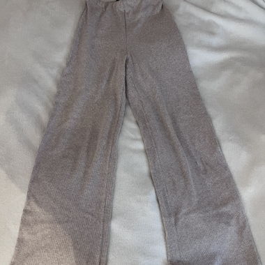Bershka Hose aus Rippstrick