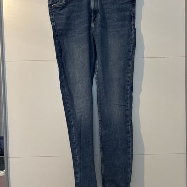 Dunkelblaue Skinny Jeans