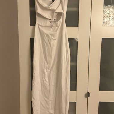 Vestito estivo bianco. Taglia S