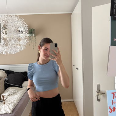 Zara Ruffle Crop Top