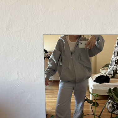 Graue Jogging Jacke