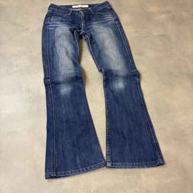 Jeans bootcut rares Levi’s provenant du Japon