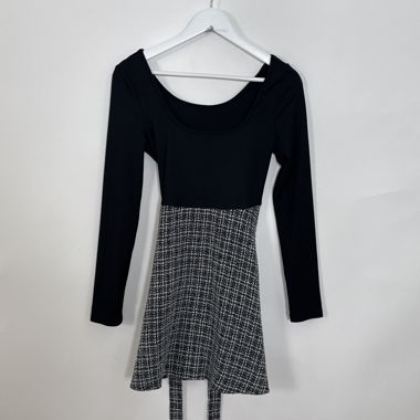 Black tweed long-sleeve dress
