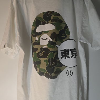 T-shirt A Bathing Ape World Gone Mad taglia L