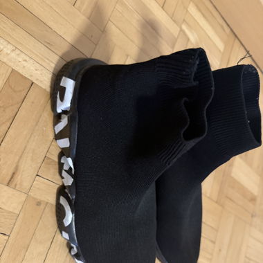 BALENCIAGA 