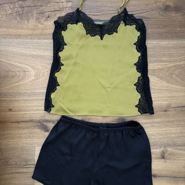 Ensemble de lingerie avec dentelle