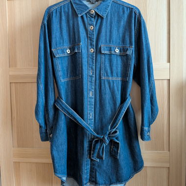 Jeanshemd-Kleid