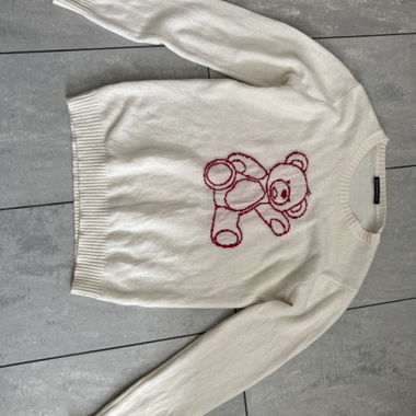 Brandy Melville Pulli mit Bär