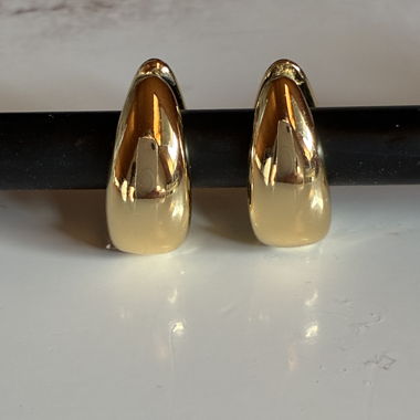 Orecchini huggies / hoops in oro