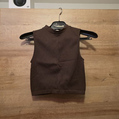 Brown sleeveless knit top