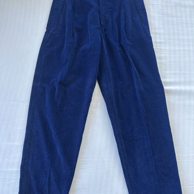 Woolrich Cordhose in Marineblau