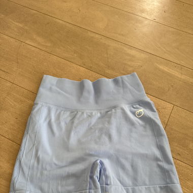 Kurze Sporthose 