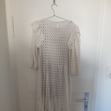 White mango dress