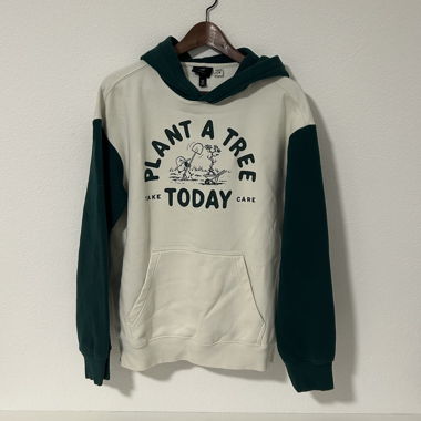 Peanuts «Plant a Tree Today» Hoodie