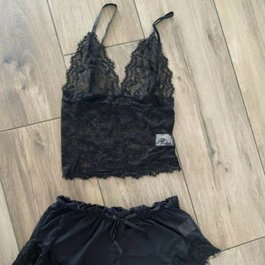 Top et short jamais portés taille S