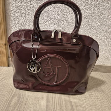 Armani Jeans Lackleder Handtasche