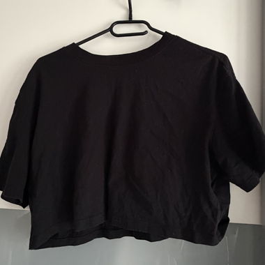 T-shirt court noir