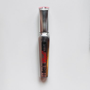 Benefit They are real magnet mascara NEW