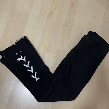 Cool flared trousers with lacing