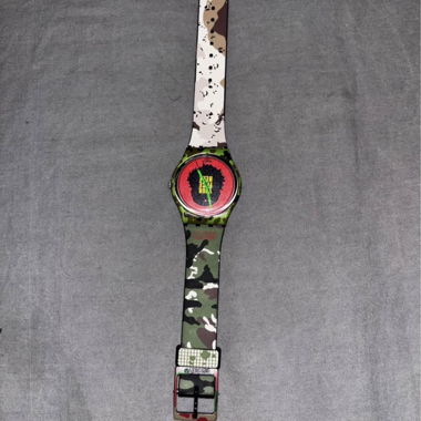 Swatch Kidrobot Uhren