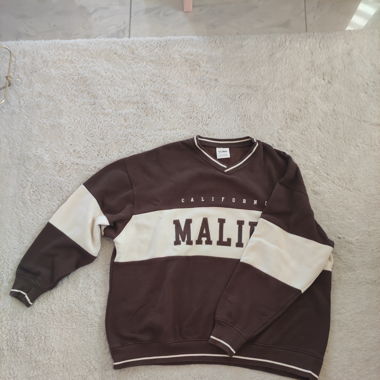 Pull&Bear Sweater