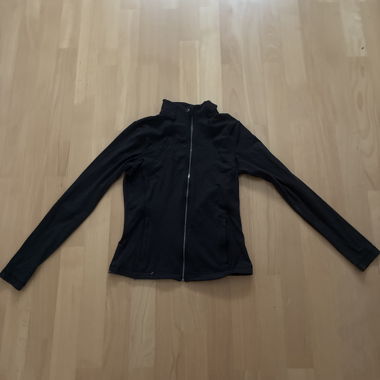 Giacca nera con zip