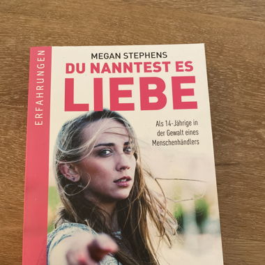Megan Stephens Du Nanntest es Liebe
